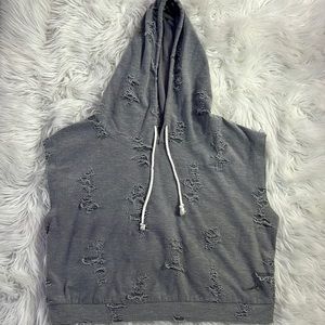 Gray crop hoodie with short sleeves and ripped parts